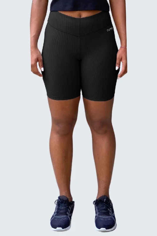 W SunRib Fit Shorts 8" - Black