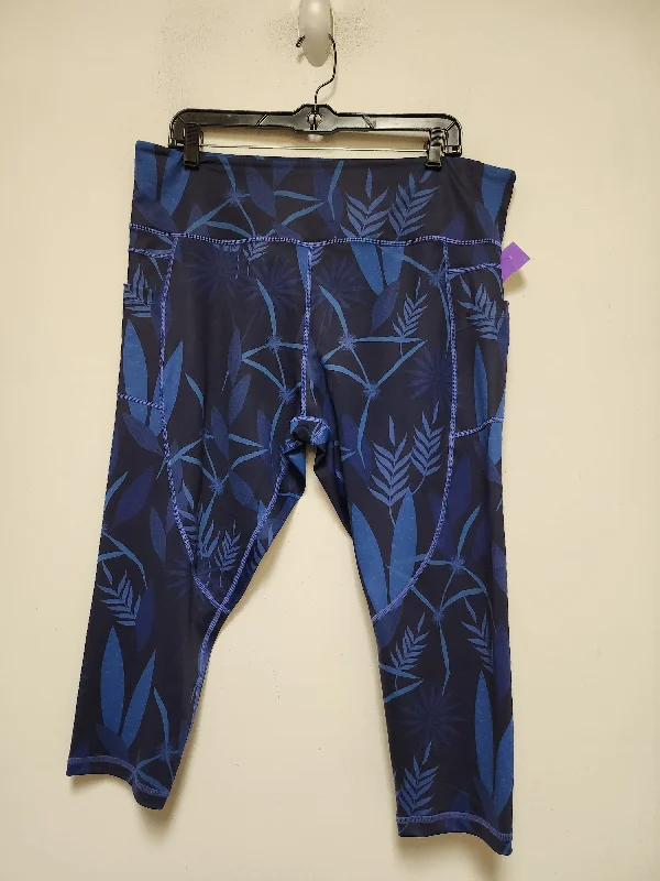 Modern City Blue Athletic Leggings Capris Zyia, Size 2x